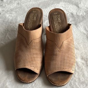 Toms Majorca Suede Mule Sandal Sandstorm Beige size 9